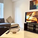 Cute 2 Bedroom Apartment London