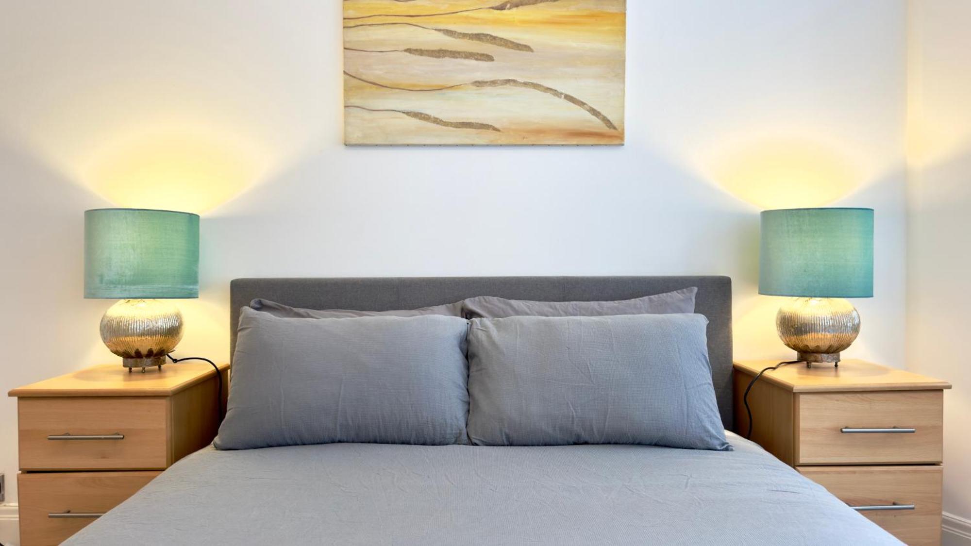 Cute 2 Bedroom Appartamento