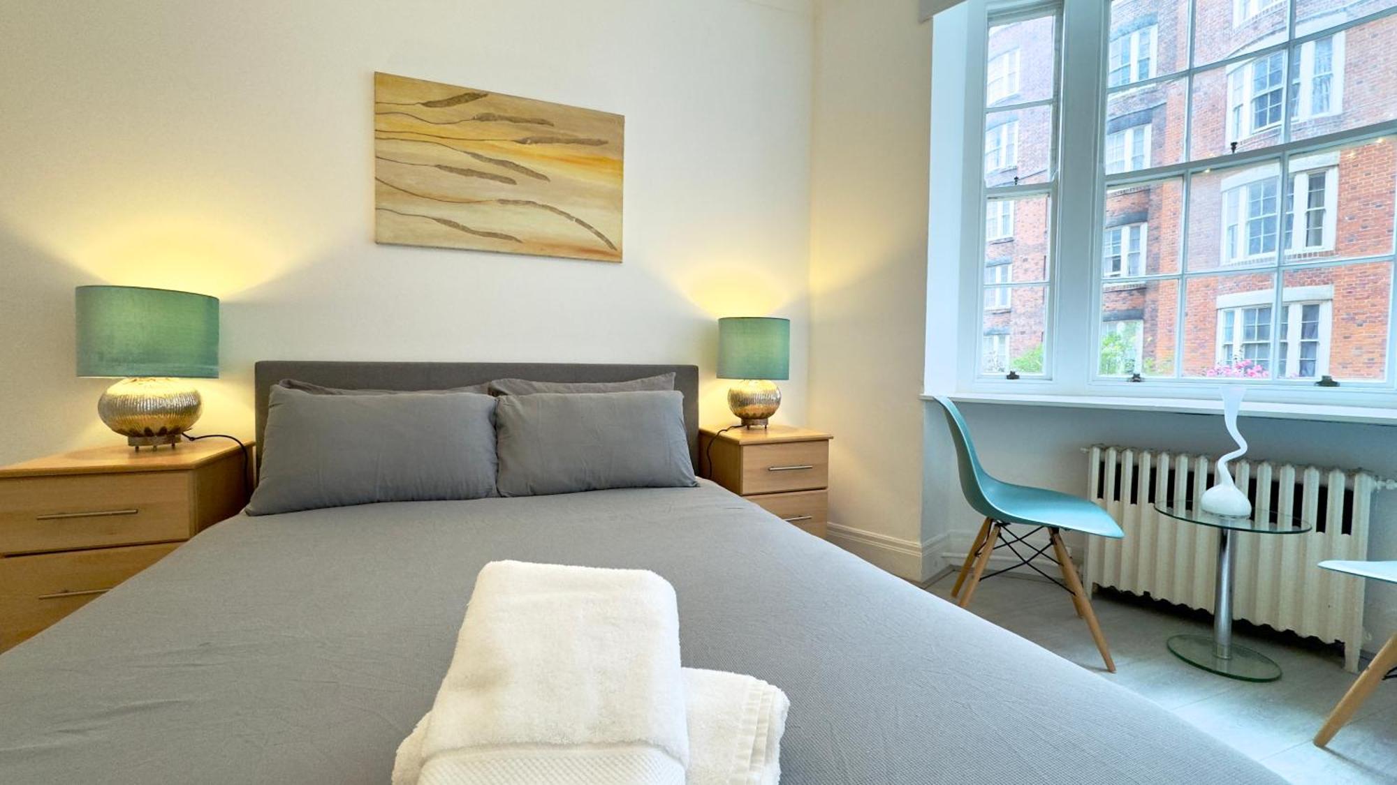 Cute 2 Bedroom London